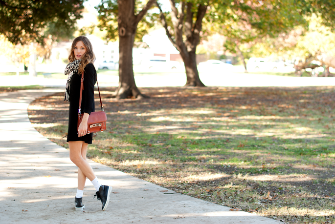 Katie-Cassidy-Street-Style-1.png