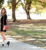 Katie-Cassidy-Street-Style-1.png